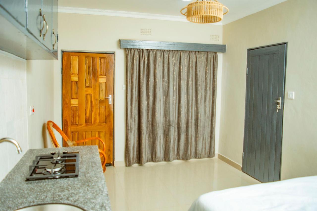 Avon Garden Apartments Area 25 릴롱웨 외부 사진